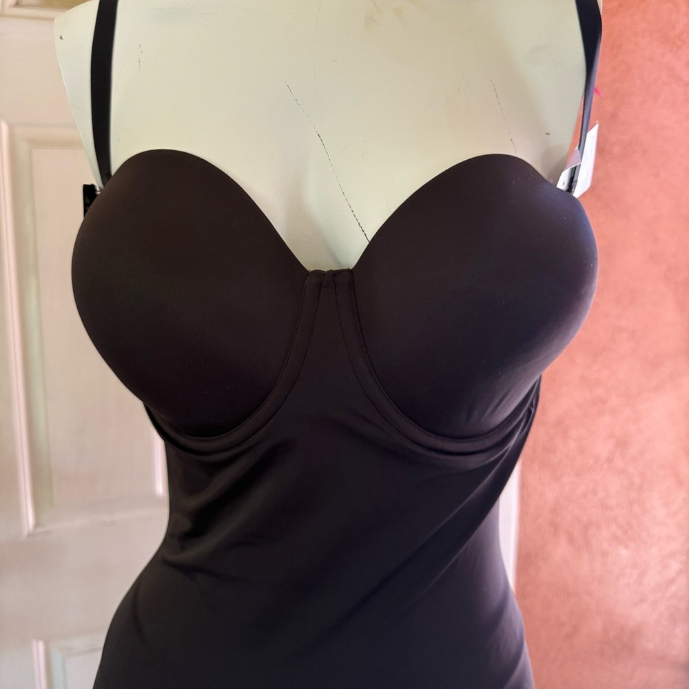 Maidenform Black Firm Control Slip - Picture 3 of 11